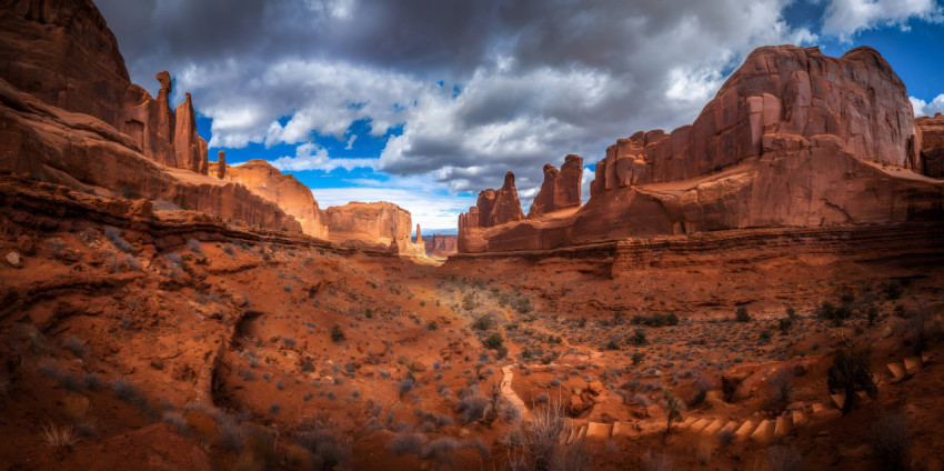 Desert Hill and Endless Sky for Your PC Display