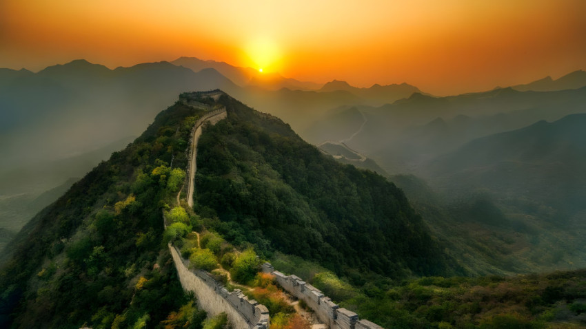 Golden Sunset Scene Desktop Pic