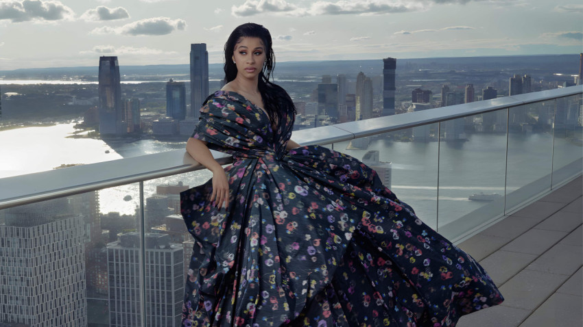 Cute Cardi B Desktop Image