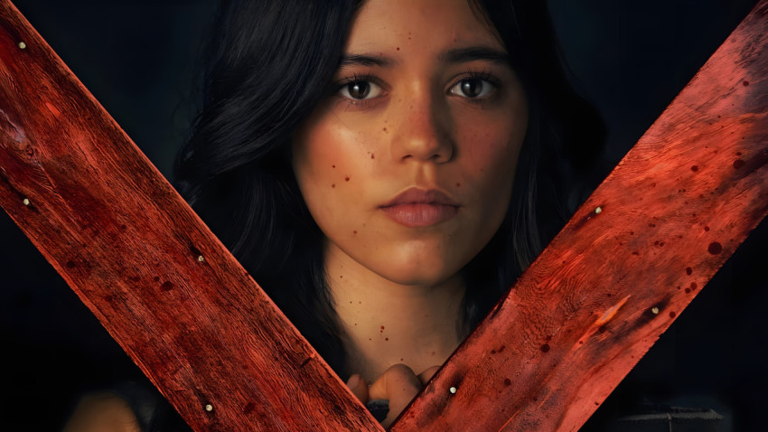 Jenna Ortega Natural Beauty Wallpaper