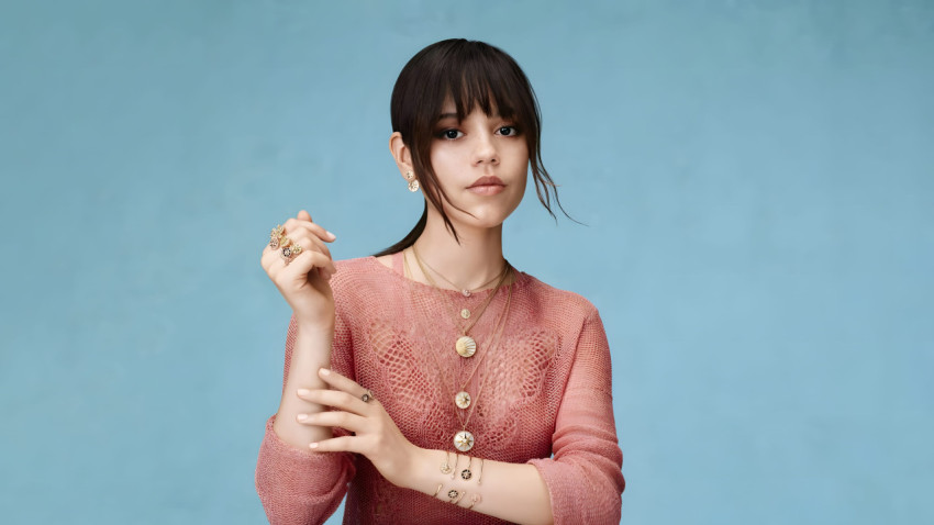 Jenna Ortega Gorgeous Desktop Photo