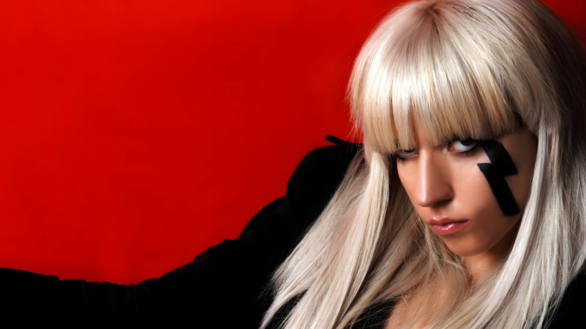 Pretty Lady Gaga Desktop Wallpaper