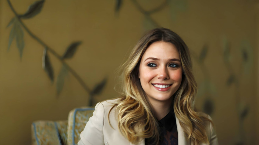 Stunning Elizabeth Olsen desktop picture