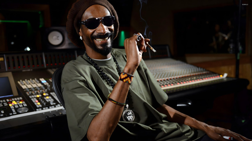 Download Snoop Dogg Desktop Picture in High Quality