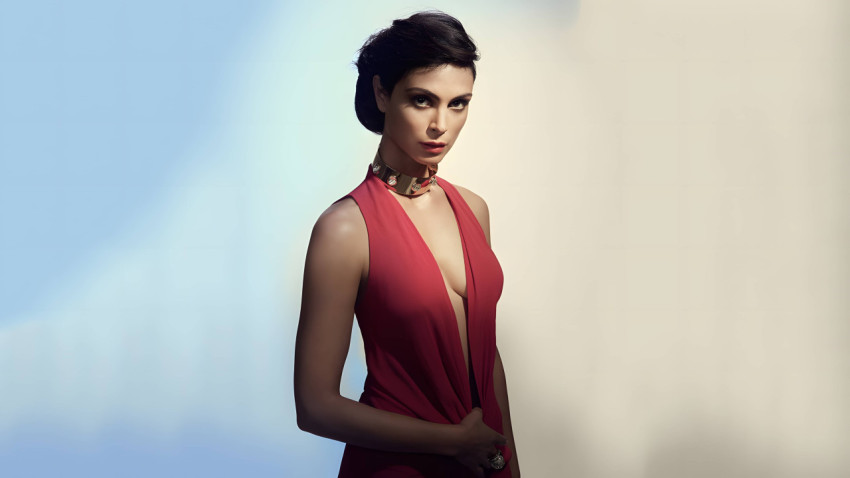 Beautiful Morena Baccarin Wallpaper for Your Desktop Device 4K