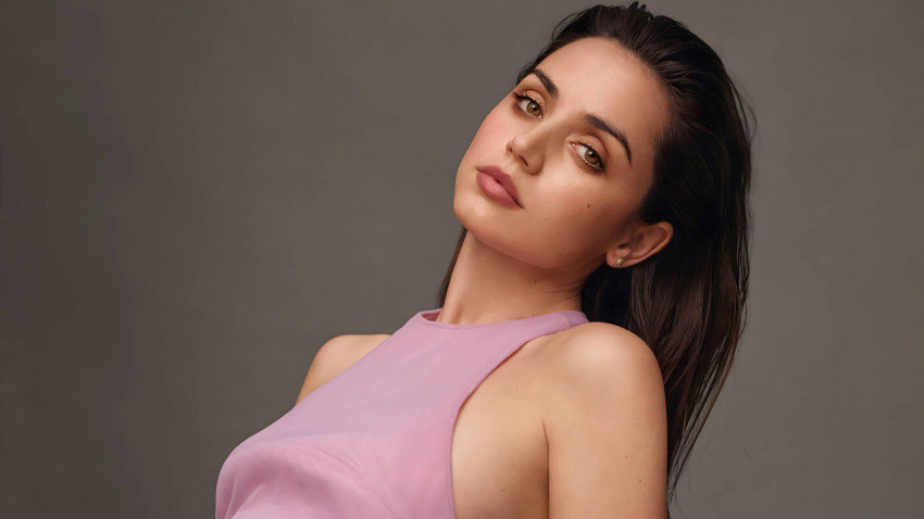 Stunning Ana de Armas Photo for Your Computer Screen