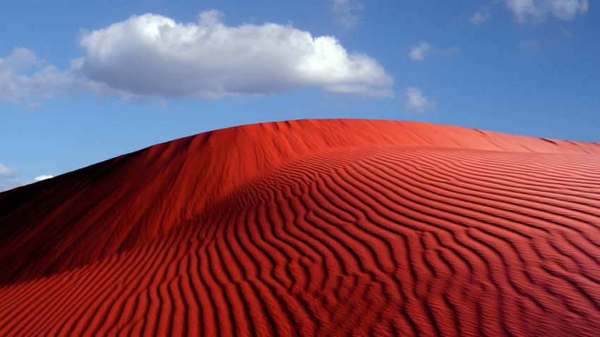 Bright Sun Over Red Desert Hill Desktop Wallpaper