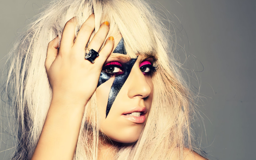 Lovely Lady Gaga Desktop Photo