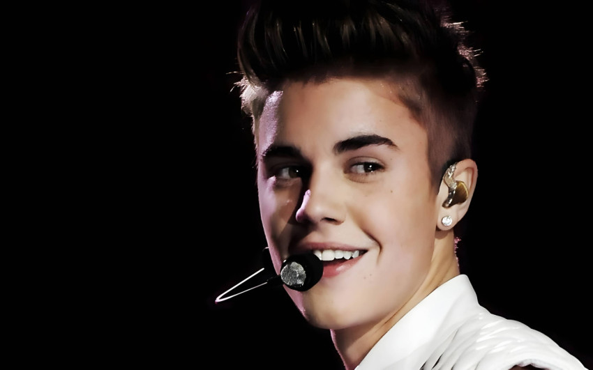 Justin Bieber desktop picture cool look