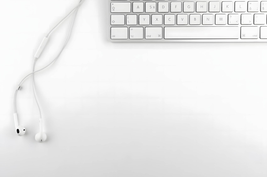 White Background Keyboard Pic For Desktop