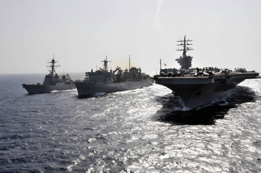 Bright Navy Ocean Wallpaper for Laptop & PC