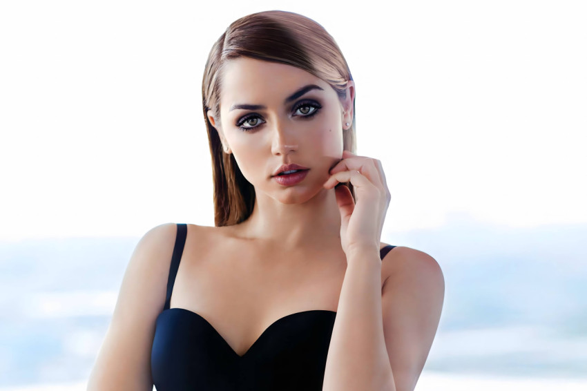 Download Beautiful Ana de Armas Wallpaper Today