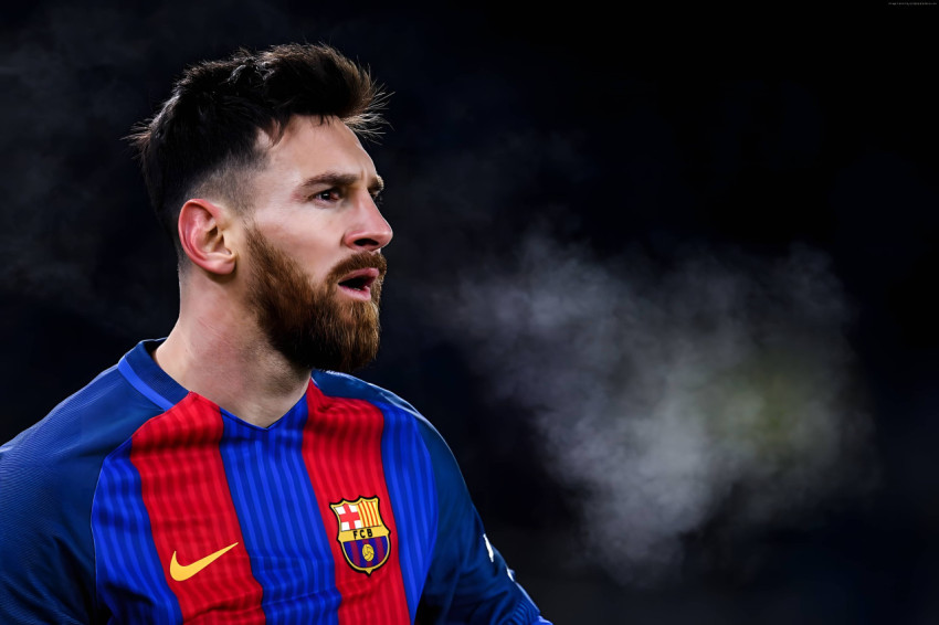 Messi Football Wallpaper for PC