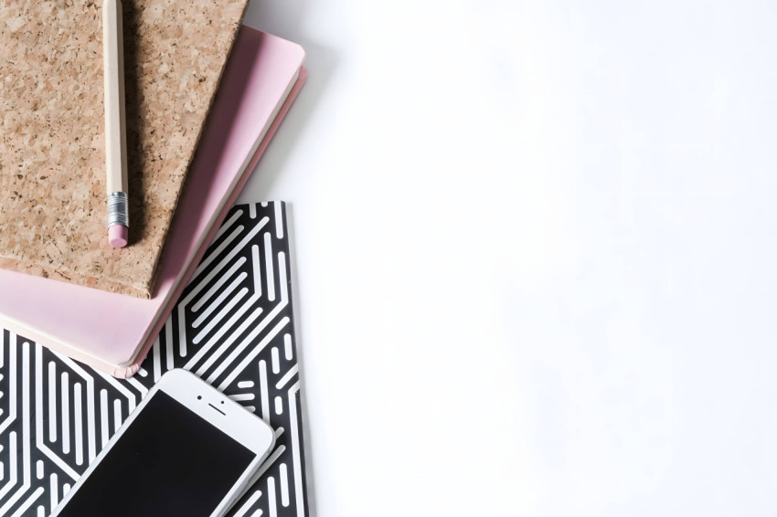 White Background Best Image Desktop Wallpaper