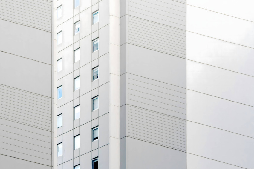 White Minimalist Building Facade Wallpaper