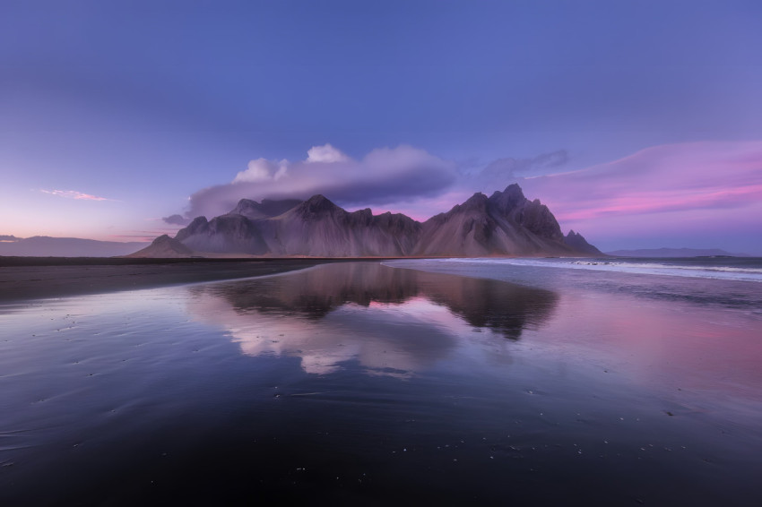 Soft Light Scene Desktop HD Background