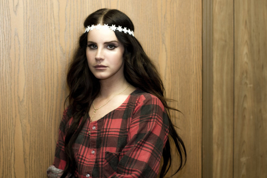 High Quality Lana Del Rey Photos for Your Desktop