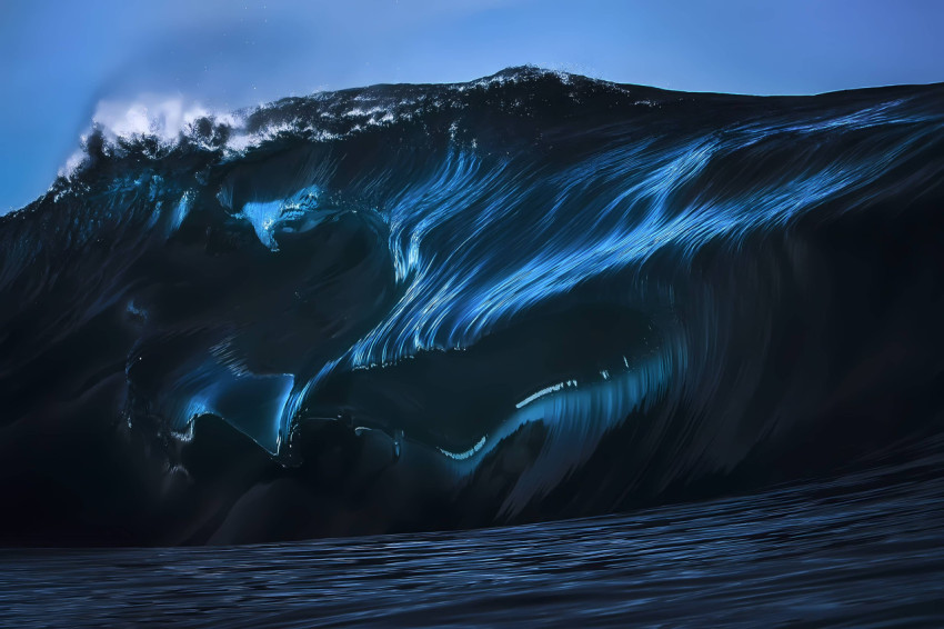 Vibrant Wave Image to Personalize Your Desktop HD