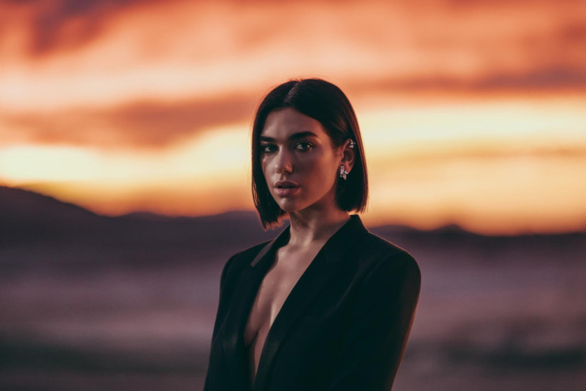 4K Dua Lipa Wallpaper to Make Your PC Screen Shine