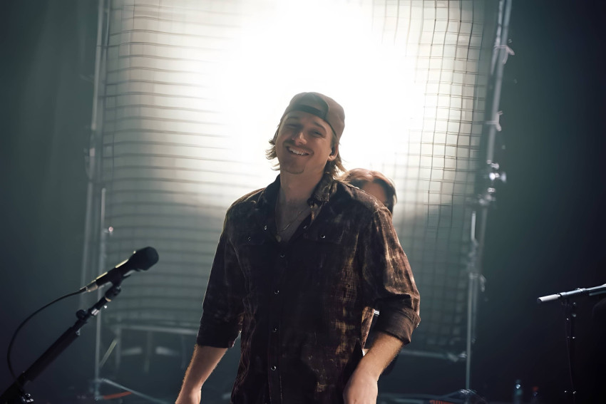 Cool Morgan Wallen Desktop Image