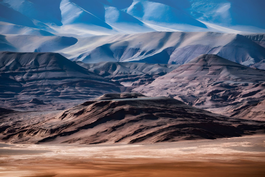 Mesmerizing Desert Heat Wave for Wallpaper