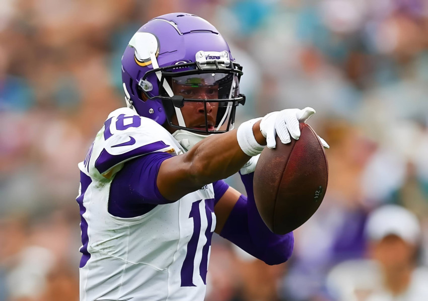 Free Justin Jefferson Background for Football Fan 4K