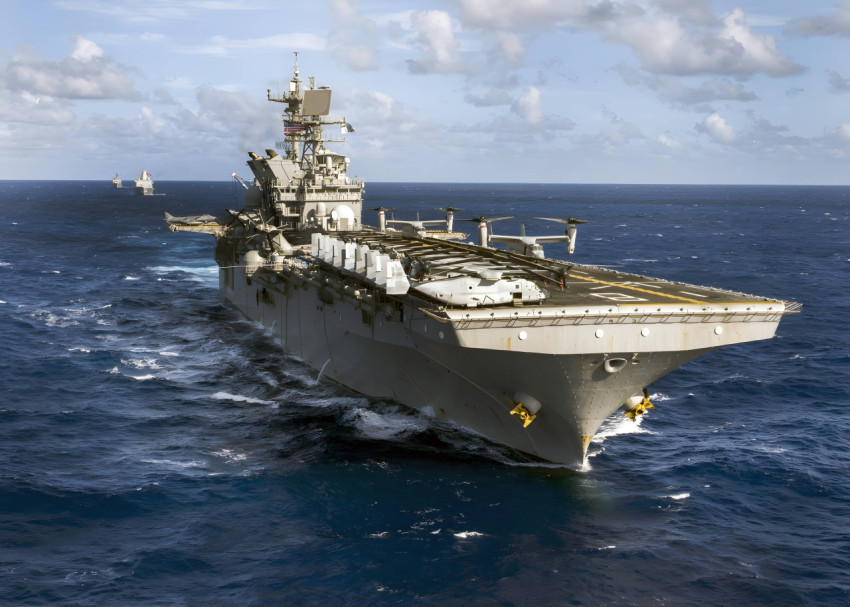 Stunning Navy Wallpaper Collection for Laptop