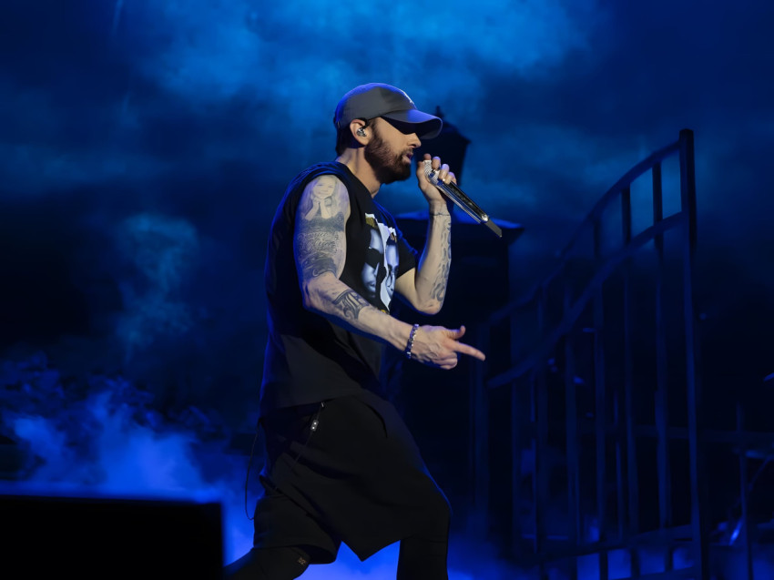Stunning Eminem Wallpaper Featuring His Style 4K
