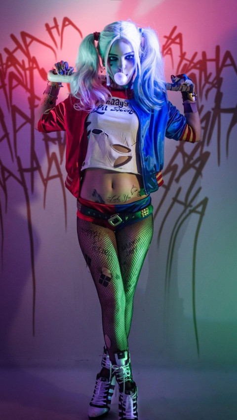 4K Harley Quinn Mobile Wallpaper to Customize Your Phone