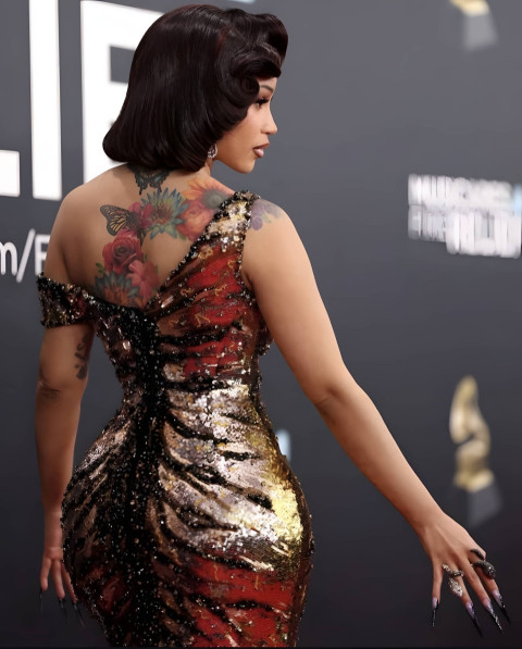 Cool Cardi B Mobile Image
