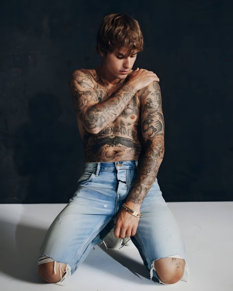 Free Justin Bieber mobile image download