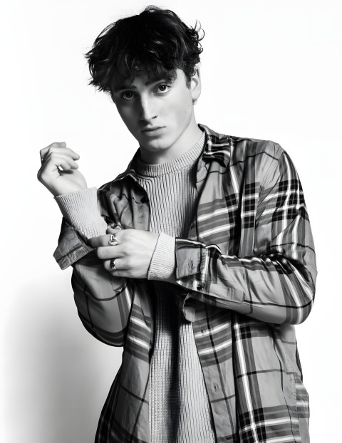 Benson Boone Mobile Wallpaper for Your Phone