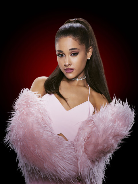 Ariana Grande mobile image collection