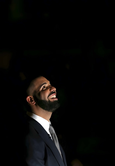 Gorgeous Drake Picture for Your Setup