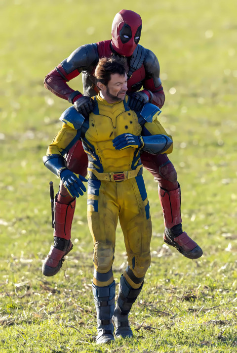 Best Deadpool & Wolverine Mobile Wallpaper for 2025