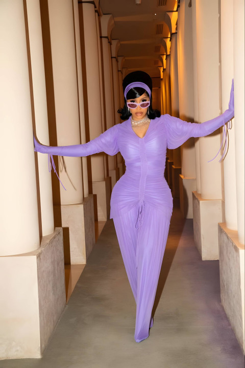 Lovely Cardi B Mobile Image