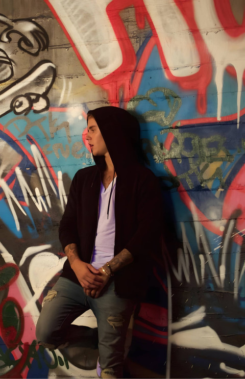 Cool Justin Bieber mobile photo for fans