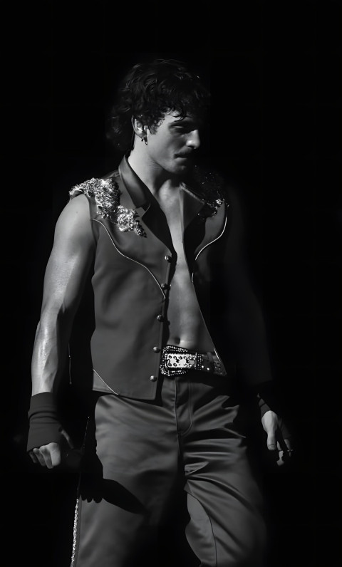 Benson Boone Phone Background for Android Device