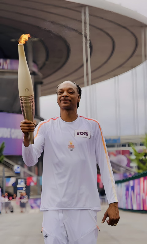 Snoop Dogg Mobile Wallpaper HD for Your Phone