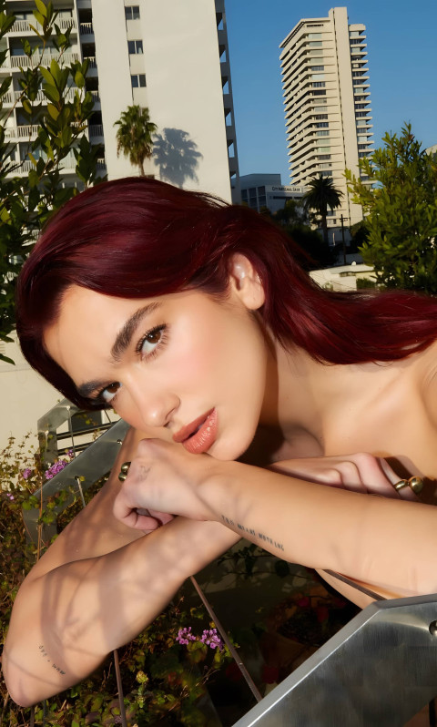 Beautiful HD Image of Dua Lipa for Wallpaper for Phone
