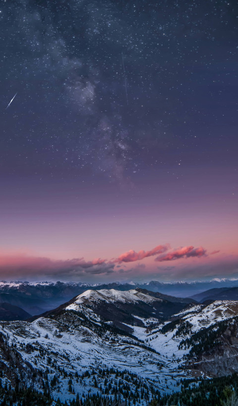 Night Sky with Galaxy Wallpaper