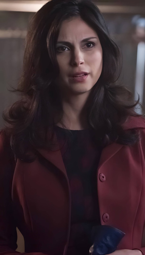 Pretty Morena Baccarin HD Wallpaper Collection