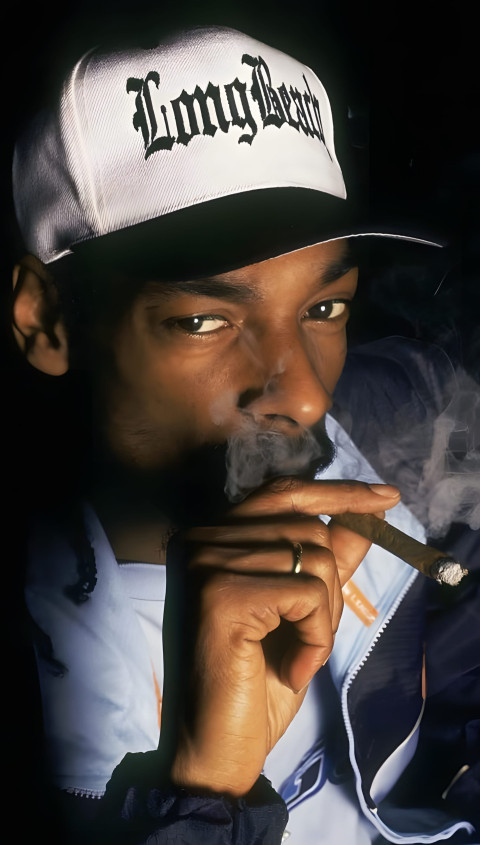 Download Snoop Dogg Mobile HD Picture for Free