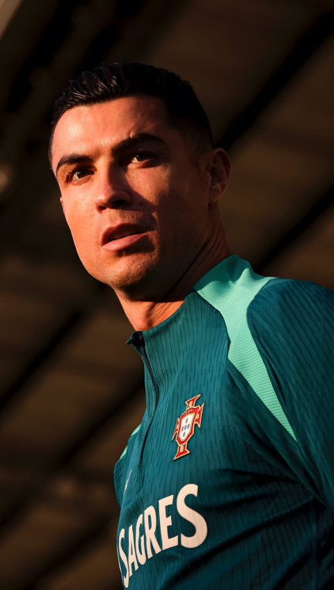 Cristiano Ronaldo Latest Wallpaper for Download