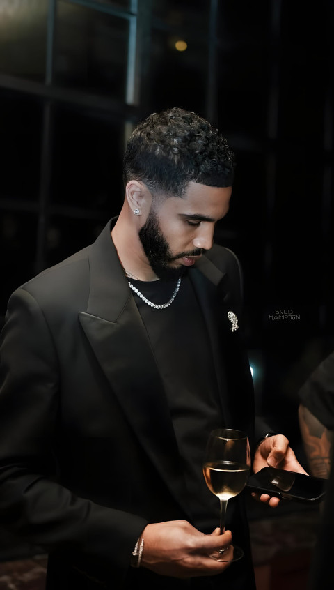 Jayson Tatum in Celtics Colors Pic