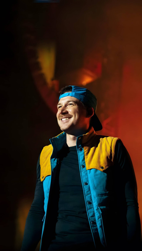 Stunning Morgan Wallen Phone Background to Download