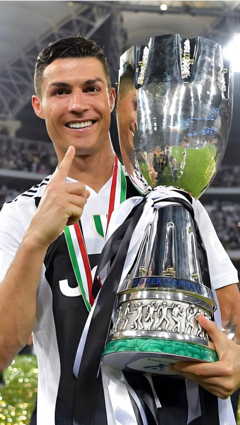 Cristiano Ronaldo Free HD Wallpaper for Phone