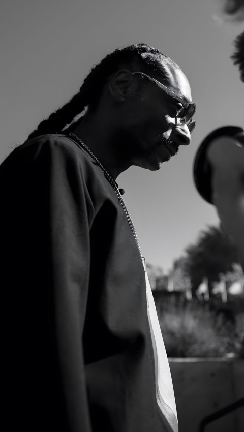 Snoop Dogg HD Mobile Wallpaper for Free Download