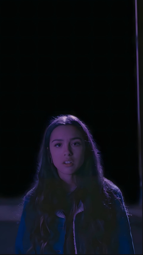 HD Olivia Rodrigo Mobile Background