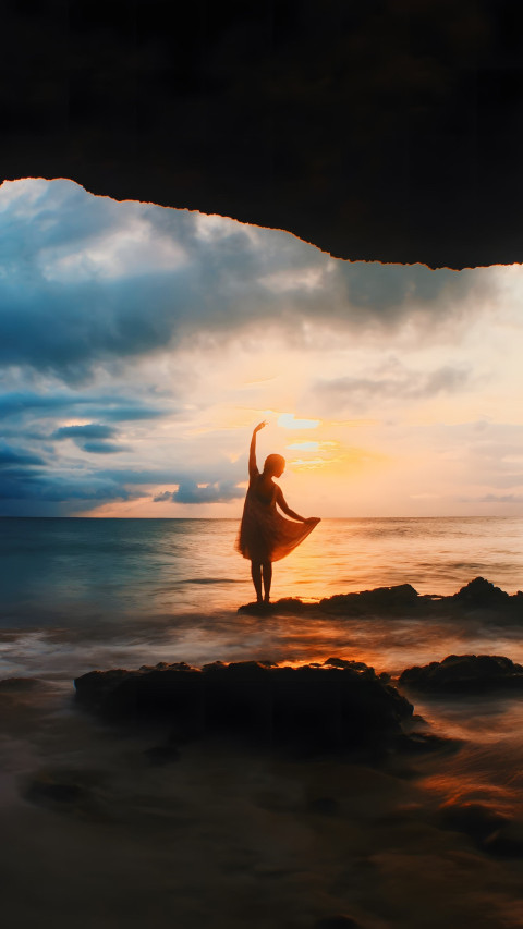 Dreamy Sunset Scene Mobile Image